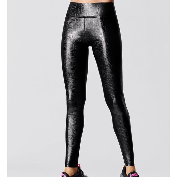 Takara Leggings | Poshmark